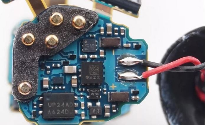 TWS earbuds Spring Pogo pin